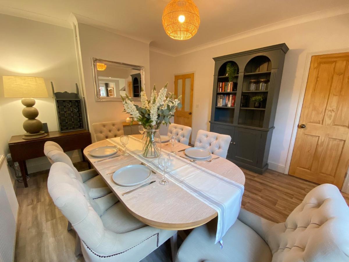 Luxurious Victorian Villa With Parking Sleeps Six Bury St. Edmunds Экстерьер фото