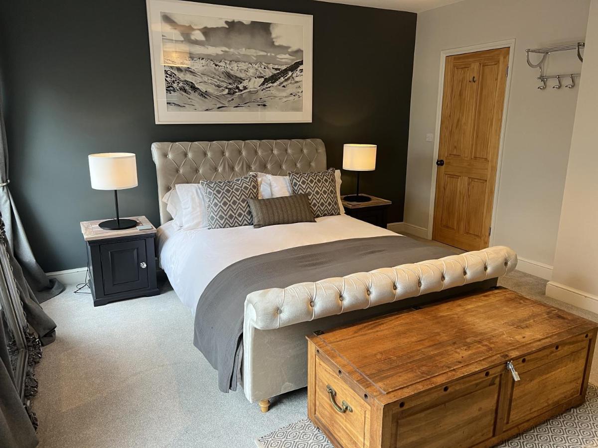 Luxurious Victorian Villa With Parking Sleeps Six Bury St. Edmunds Экстерьер фото